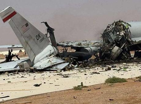 E-3 Sentry hurdaya döndü! 10 ABD askeri yaralanmıştı; İran'ın vurduğu ABD uçağının görüntüleri yayınlandı