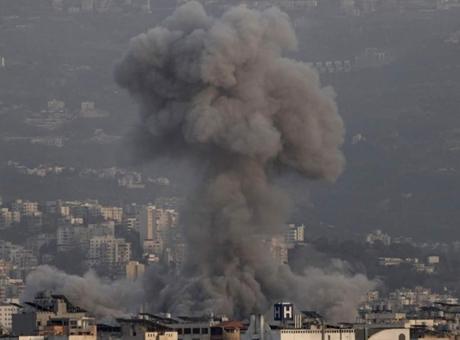 İsrail'den Lübnan'da sivil savunma merkezine bomba!