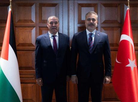 Dışişleri Bakanı Hakan Fidan, Filistin Devlet Başkanı Yardımcısı Şeyh ile bir araya geldi