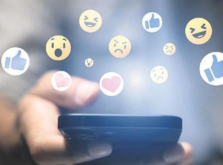 Yeşilay’ın sosyal medya raporu açıklandı! Haftada bir günü ‘kaydırırken’ harcıyoruz