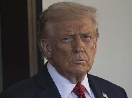 Trump'tan savaş devam ederken kritik açıklama! 'İran ateşkes talep etti'