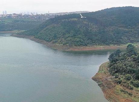 4 gün bahar yağmuru