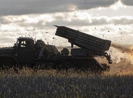 Ukrayna: Rusya'ya ait bir deniz karakol uçağı, İHA deposu ve radar sistemi hedef alındı