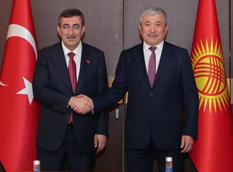 Cumhurbaşkanı Yardımcısı Yılmaz: Ülkelerimiz arasındaki bağları daha ileriye taşıyacak adımları atmaya devam edeceğiz