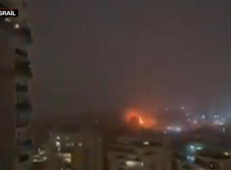 İran füzesi İsrail'de sanayi bölgesine isabet etti