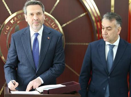 Bakan Bayraktar'dan 'Milli enerji' vurgusu! 'Savaş, ne kadar önemli olduğunu bir kez daha gösterdi'