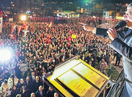 ‘Başka siyasi parti ezilirdi’