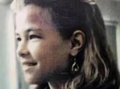 13 yaşında sırra kadem bastı, mezarı bile yapıldı! 32 yıl sonra aniden ortaya çıktı