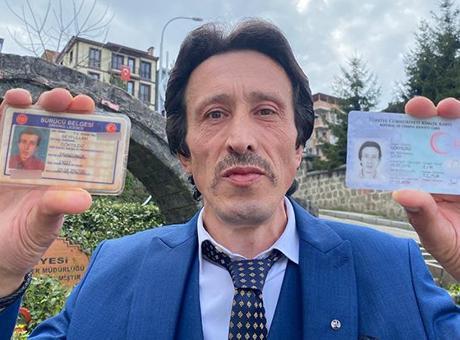 48 yıldır Seyfullah'tı şimdi 'Atom' oldu! Enerjisini resmen kimliğine taşıdı