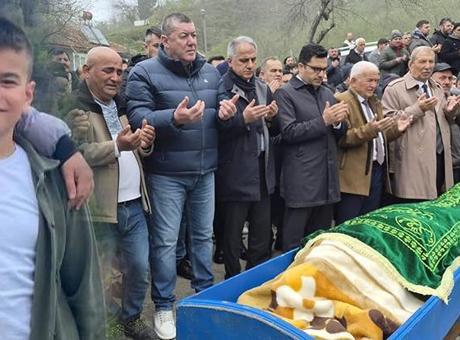 Zonguldak’ta acı olay! Gölete düşen 12 yaşındaki Emircan, dualarla toprağa verildi