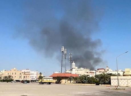 İran, Kuveyt’teki ABD üslerini ve İsrail’in kritik tesisini vurdu