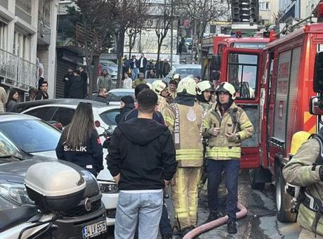 İstanbul Şişli'de otelde yangın paniği: 6 kişi mahsur kaldı