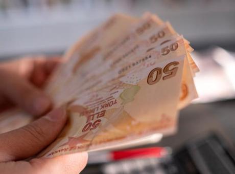 Nisan ayı yaşlı ve engelli aylığı ödemeleri başladı