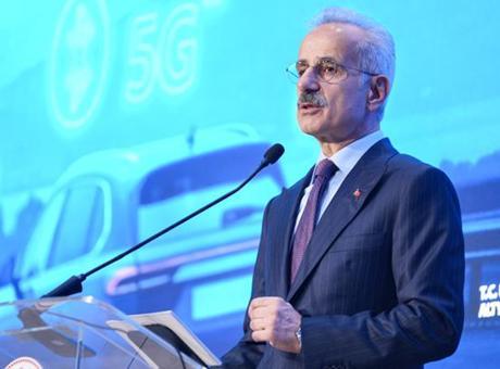 Bakan Uraloğlu: 3 Türk gemisi Hürmüz Boğazı'ndan ayrıldı