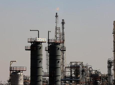 ABD'nin İran'ın enerji altyapısını hedef alma tehdidi piyasalarda arz risklerini tırmandırıyor