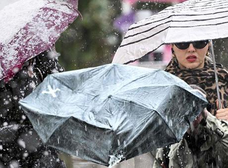 Son dakika… Meteoroloji ve AKOM uyardı! Balkanlar üzerinden geliyor: Bu geceye dikkat: Kar, sağanak ve soğuk hava…