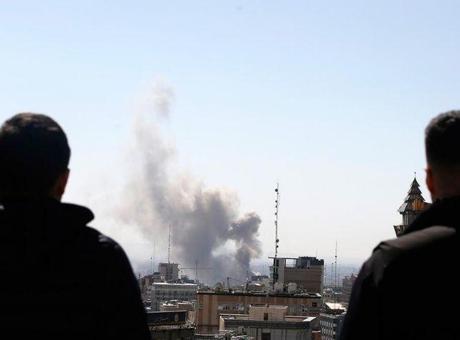 ABD ile İsrail'den İran'da hayati bölgelere saldırı! 10 nokta vuruldu