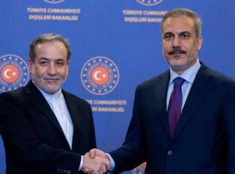 Dışişleri Bakanı Hakan Fidan, İranlı mevkidaşı ile görüştü