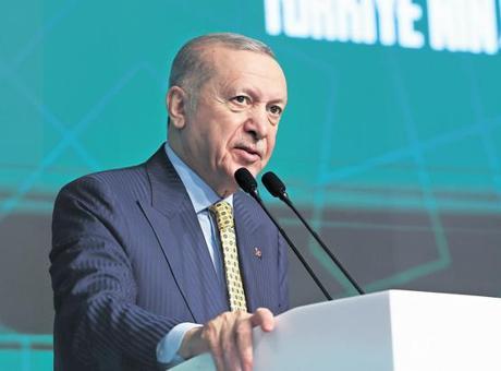 Cumhurbaşkanı Erdoğan'dan 28 Şubat'tan bu yana kesintisiz diplomasi trafiği