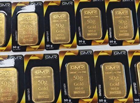 Sınırda şoke eden olay! Çantalardan altın külçeleri fışkırdı