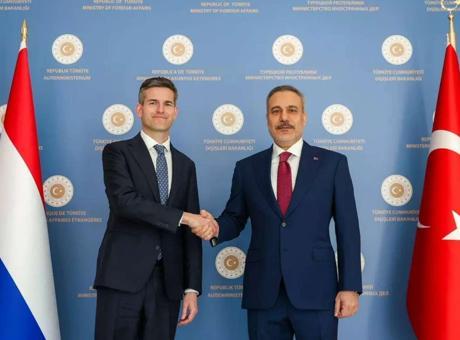 Dışişleri Bakanı Hakan Fidan, Hollandalı mevkidaşı Berendsen ile bir araya geldi