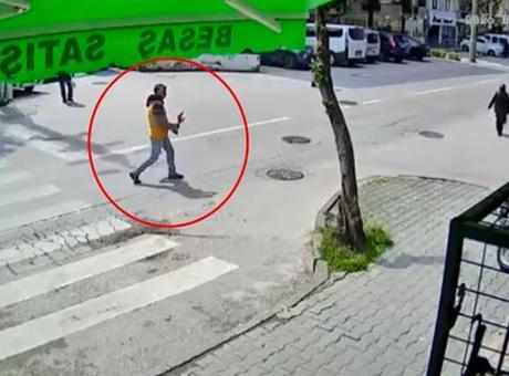 Vicdansızlığın bu kadarı! Şehit mezarlığındaki komando heykelini çaldı