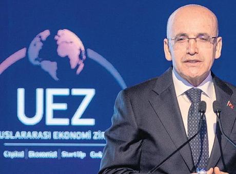 ‘Yastık altında 640 milyar dolarlık birikim var’