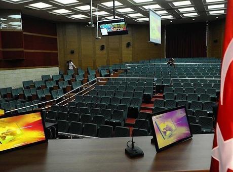 1 yıllık akran zorbalığı kabusu! Arkadaşını bıçakla kovalayan 15 yaşındaki çocuk için yeni gelişme