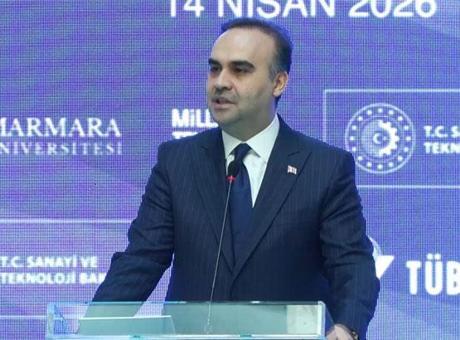 Bakan Kacır: 'Savunma sanayiindeki bu başarılar diğer sektörlerin de önünü açtı'
