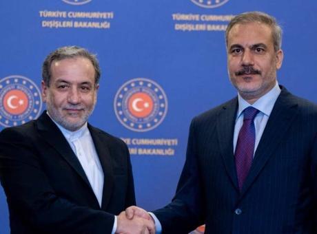 Dışişleri Bakanı Hakan Fidan ve İranlı mevkidaşı Arakçi görüştü