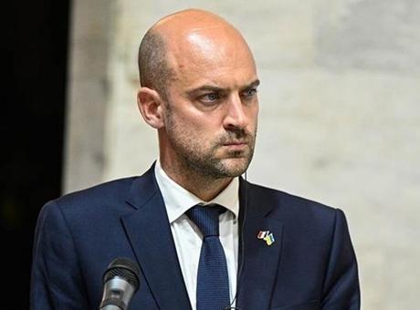 Fransa'dan İsrail'e soğuk duş! 'Sonu olmayan savaştan vazgeçin'