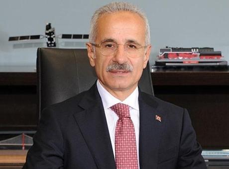 Hürmüz'de Türk gemilerinin çıkışı için tarih belli oldu mu? Bakan Uraloğlu açıkladı