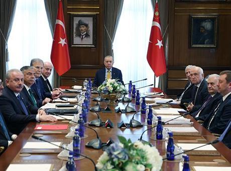 Cumhurbaşkanı Erdoğan, Yüksek İstişare Kurulu Toplantısı'na başkanlık etti