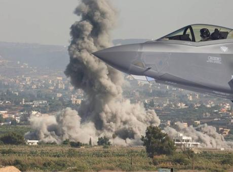 ABD'den İran'a açık tehdit! 'Silahlarımızı daha fazla dolduruyoruz'