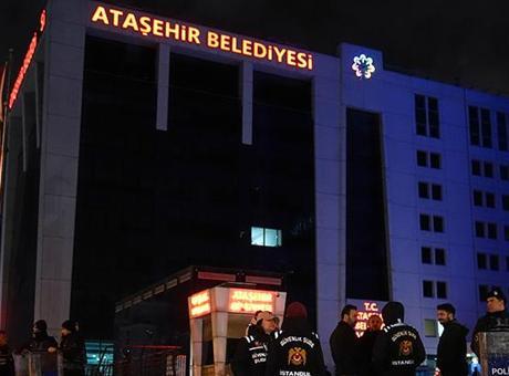 Son dakika... Ataşehir Belediyesine yönelik operasyonda 18 şüpheli gözaltına alındı