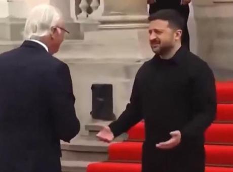 18 yıl sonra gerçekleşen ziyarette kriz! İsveç Kralı Gustaf'tan skandal hareket, Zelenskiy neye uğradığını şaşırdı