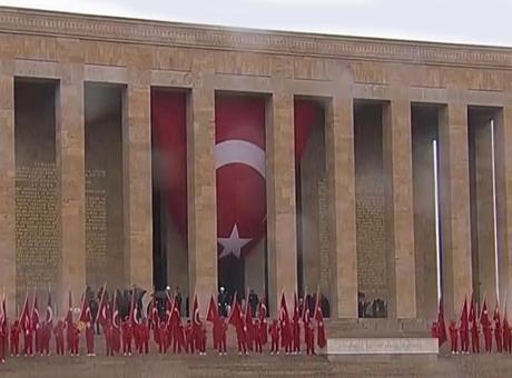 Son dakika... Bakan Tekin, 81 ilden çocuklarla Ata'nın huzurunda