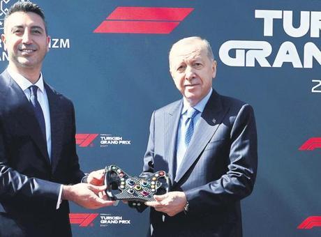 Formula 1 yeniden Türkiye’de! Fatih Altaylı: Erdoğan'ın desteği olmasa olmazdı