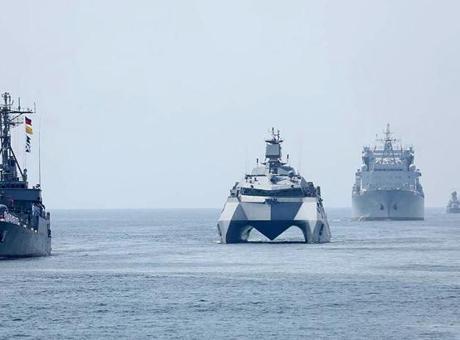 CENTCOM duyurdu! ABD'den İran bağlantısından şüphelenilen gemiye baskın