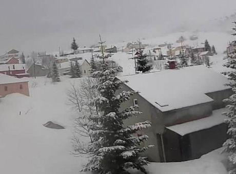 Havalar ısınacak derken kar geldi! Birçok kent beyaza büründü