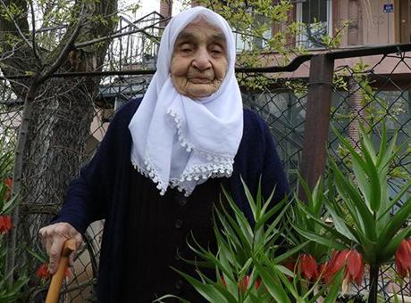 87 yıl önce, annesinin sandığında getirdi: 'Türkiye de görsün' dedim