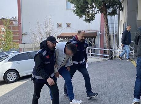 Üniversiteye rüşvet operasyonu! 4’ü doktor 18 gözaltı