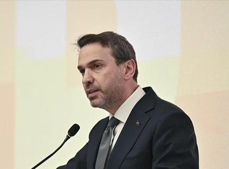 Bakan Bayraktar, Türkiye'nin enerji vizyonunu Belçikalı şirket temsilcileriyle paylaştı