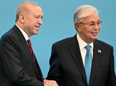 Kazakistan Cumhurbaşkanı Tokayev'den Türkiye açıklaması! 'Uluslararası itibarı yüksek bir devlet' Kazakistan Cumhurbaşkanı Tokayev'den Türkiye açıklaması! 'Uluslararası itibarı yüksek bir devlet'