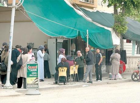Malatya 5.6 ile sallandı! 74 kişi hafif yaralandı