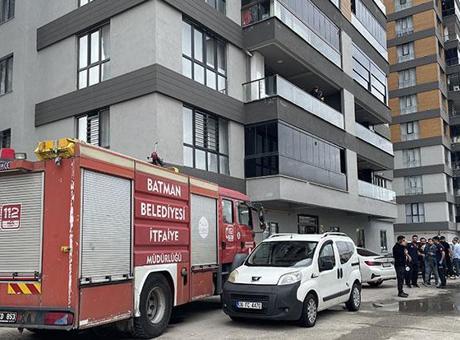 Batman'da asansör faciası! Mahsur kalanları kurtarmak isterken boşluğa düşerek can verdi