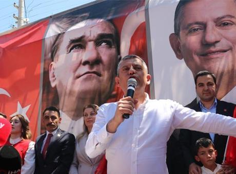 Son dakika...Özgür Özel'den Kılıçdaroğlu cephesine sert sözler: ​Yenilgiye alışanları arkada bıraktık