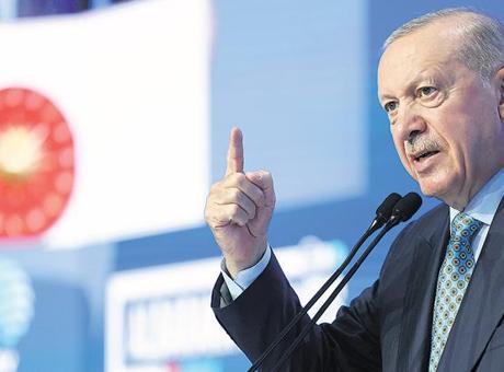 Cumhurbaşkanı Erdoğan’dan finans sistemi eleştirisi: Ameliyat gerekirken pansuman yetmez