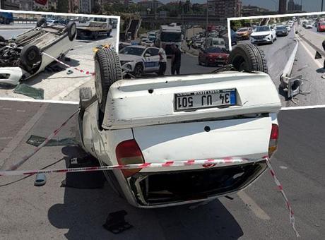 Aydınlatma direğine çarpan otomobil takla attı! Feci kaza kamerada