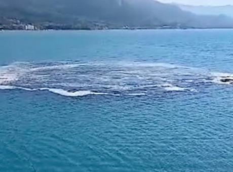 Kastamonu'da deniz kabarması panik yarattı: Bomba gibi patladı